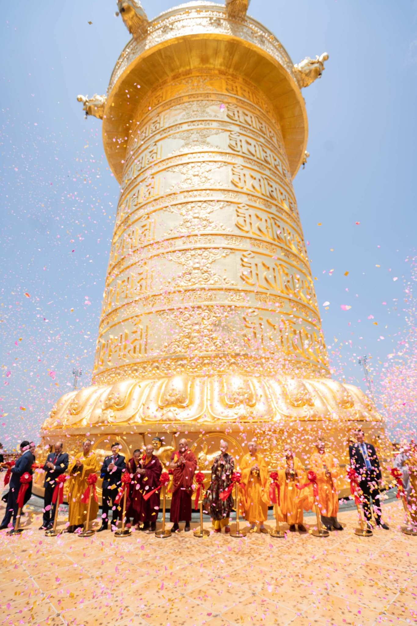 Lễ khánh thành Đại bảo tháp Kinh luân Drigung Kagyu Rinchen Khorchen Khorwe Go Gek