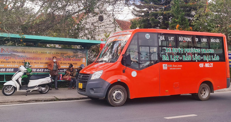 don-xe-bus-phuong-trang-tai-san-bay-da-lat-2